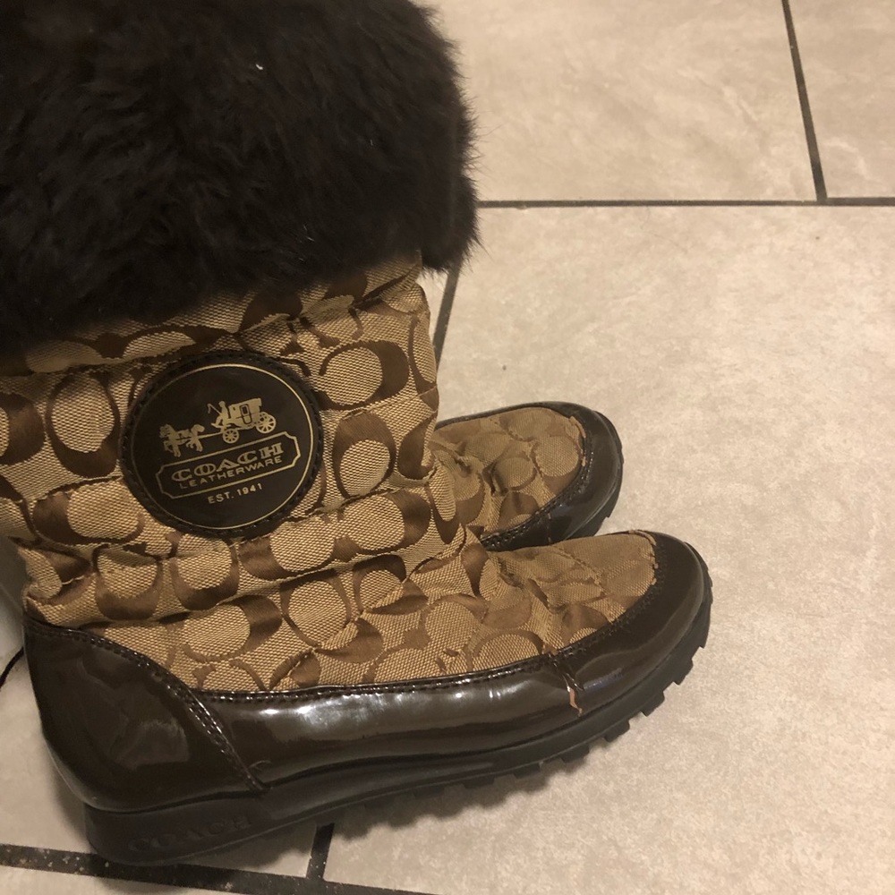 Boots - Picture 3 of 3